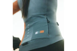 Gobik Cobble LS Jersey Nectarine Dames -SpinGear Winkel 37099160 4