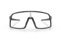 Oakley Sutro Fietsbril Clear To Black Iridium Photocromatic Matte Carbon Unisex -SpinGear Winkel 37108137 2