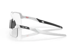 Oakley Sutro Lite Fietsbril Clear To Black Iridium Photochromic Matte White Unisex -SpinGear Winkel 37108311 3