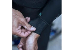 Gobik Haru Lightweight Thermal Sleeves Pitch Black Unisex -SpinGear Winkel 37108654 4